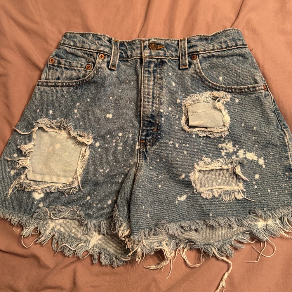 Levi’s Jean distressed Jean shorts